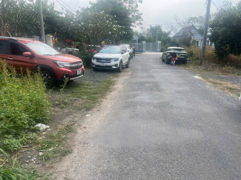 Kho xưởng Thạch Thất 4000m² - Diện tích lớn, hoạt động ngay!