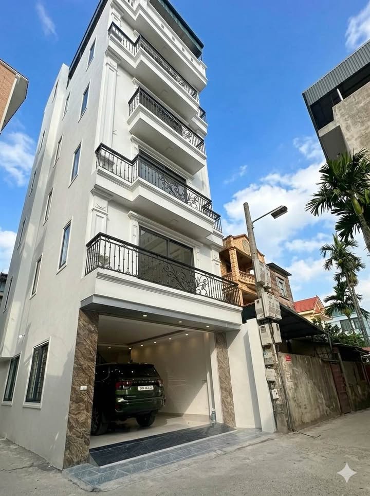 Nhà phố Sài Đồng, Long Biên 50m² - Mặt tiền kinh doanh đắc địa!