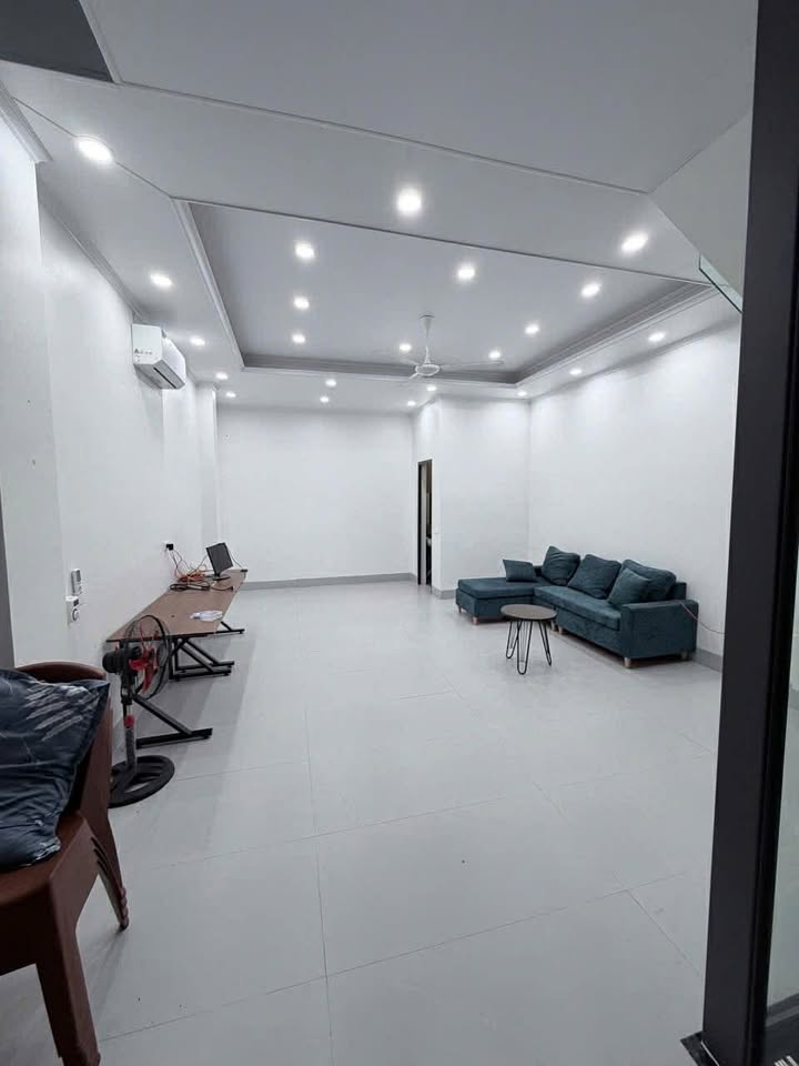 Nhà riêng Him Lam Đại Phúc Bắc Ninh 8PN giá 35 triệu/tháng - Sẵn sàng ở ngay!