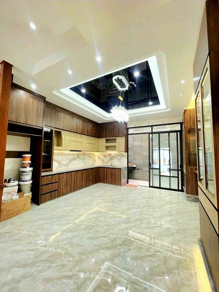 Nhà Mặt Tiền Ao Sen, Bình Tân - 100m², 4 Tầng, Giá 16 Tỷ