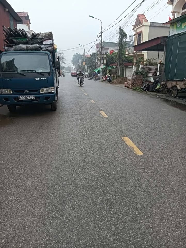 Nhà Mặt Tiền Trục Chính Xã Cộng Hòa, Hải Phòng - 104m² Kinh Doanh Tốt - Dưới 3 Tỷ