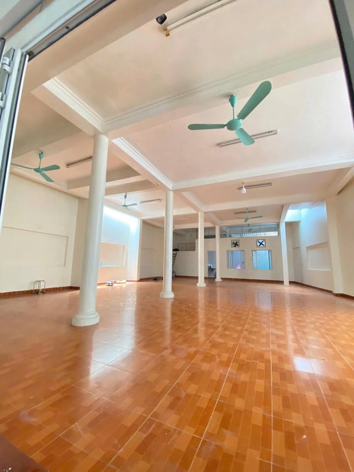 Cho thuê xưởng 200m² Dương Văn Bé, Hoàng Mai - Giá 20tr, Sẵn sàng KD