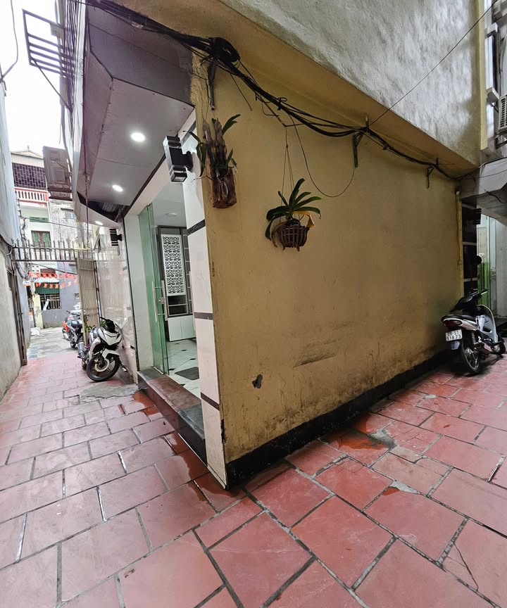 Cho thuê nhà Tam Trinh 30m² x 5 tầng, 3PN, giá 8.5 triệu - Sẵn sàng ở ngay