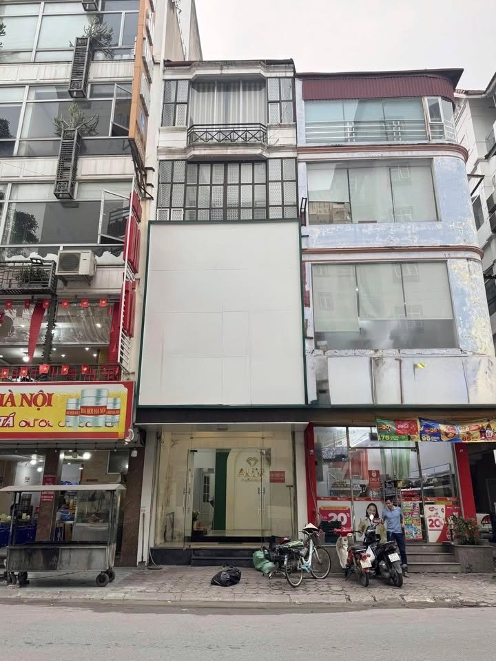 Nhà Nguyên Căn 4 Tầng Mặt Tiền Phạm Tuấn Tài, Cầu Giấy - Kinh Doanh Đắc Lợi