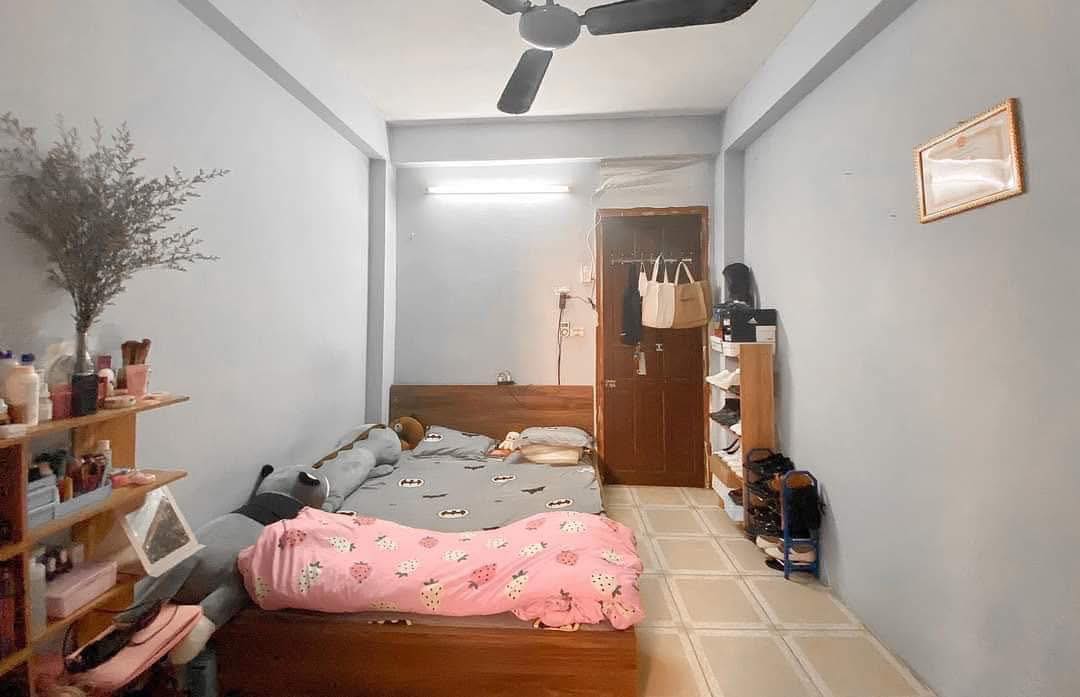 Cho thuê phòng trọ khép kín 20m² Đường Láng, Đống Đa - Full nội thất
