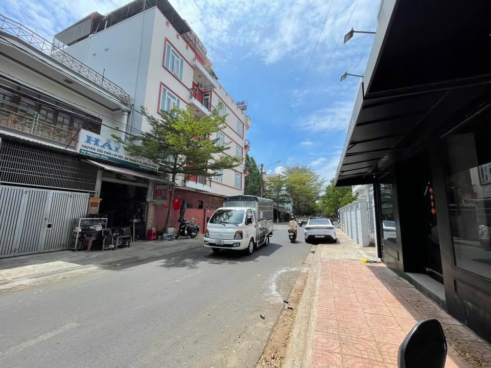 Nhà Mặt Tiền Kinh Doanh Ngô Quyền Nối Dài - 120m² - 11.99 Tỷ