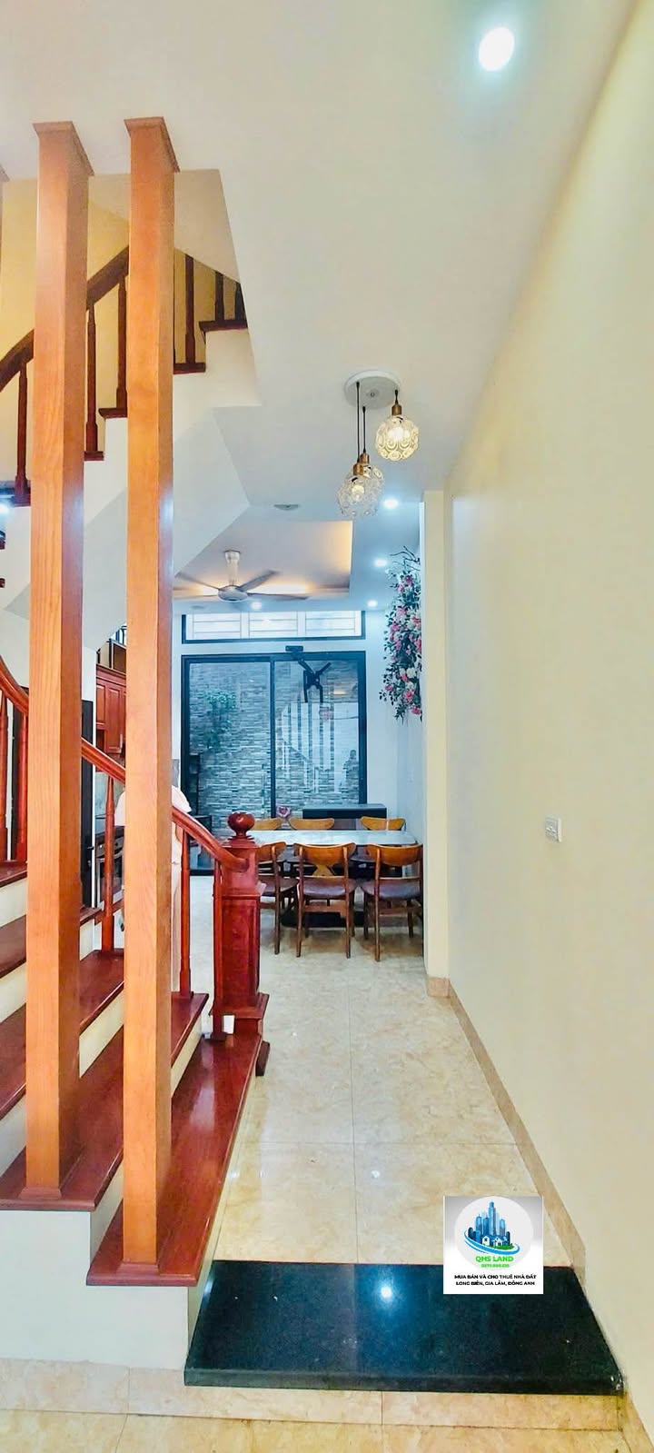 Cho thuê nhà 40m² 4 tầng, có gara ô tô, Nguyễn Văn Cừ, Long Biên - 14 triệu/tháng