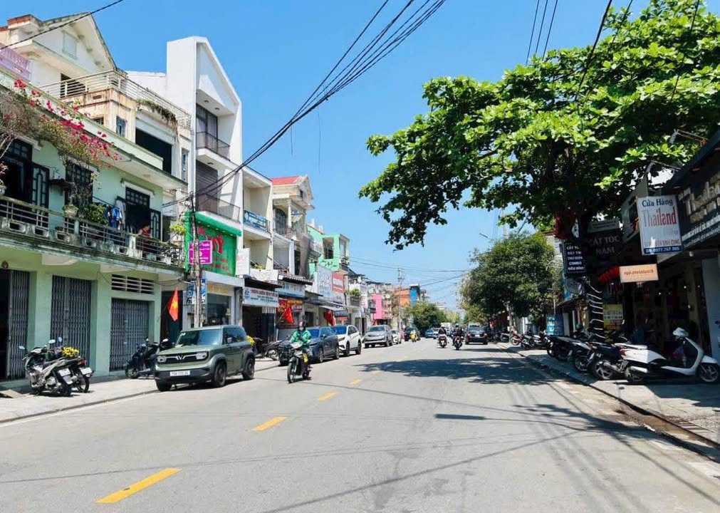 Nhà phố Mặt tiền Nguyễn Sinh Cung, Huế 80m² giá 4.x tỷ - Mặt tiền kinh doanh