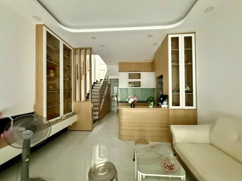 Nhà riêng Lê Đức Thọ 41m² giá 5.15 tỷ - Ô tô vào tận nhà!