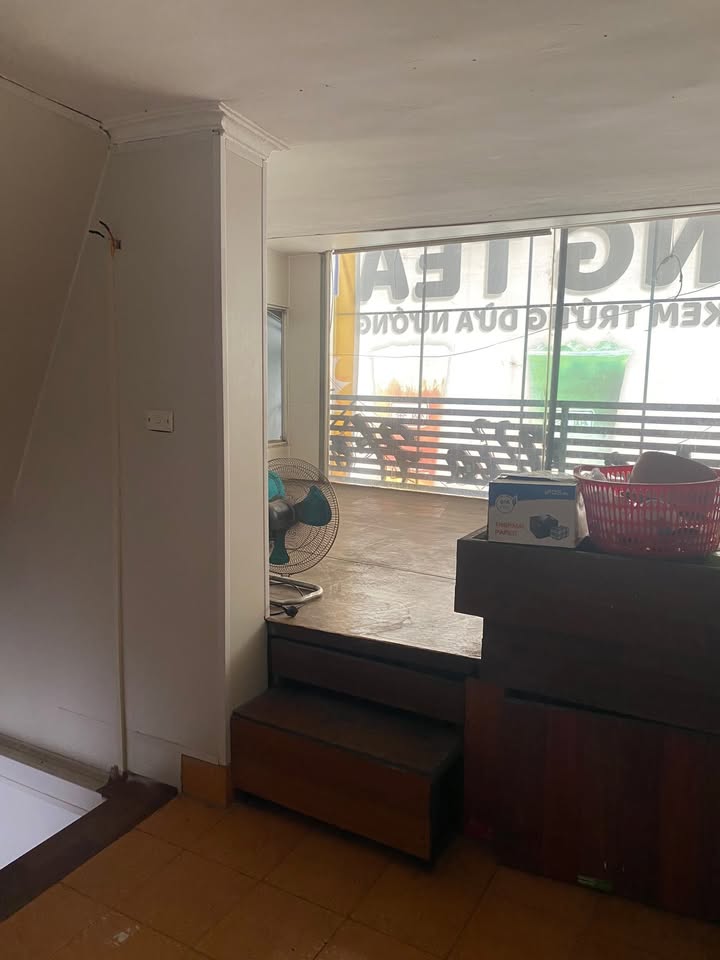 Nhà 2 Tầng Mặt Tiền Nguyễn Xiển 30m² - Kinh Doanh Sầm Uất