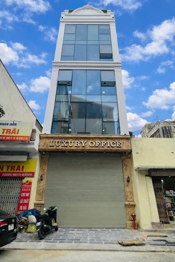 Cho thuê Tòa nhà Văn phòng Mặt phố Hoàng Hoa Thám, Hà Đông - 90m² x 6 Tầng