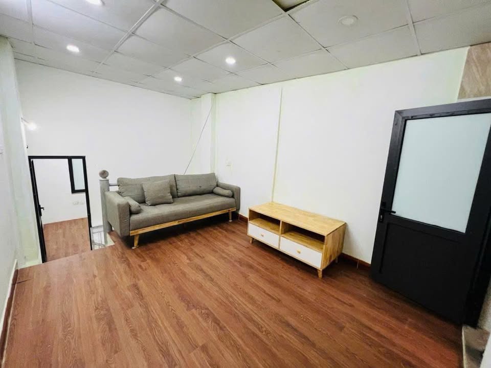 Nhà riêng Trần Khát Chân 25m² 5 triệu - Sẵn sàng ở ngay!