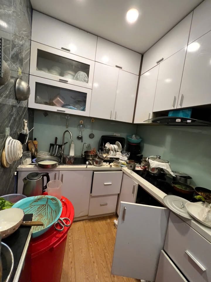 Bán Căn Hộ 90m² Chung Cư Tây Thạnh, Tân Phú - Sẵn Sàng Ở Ngay