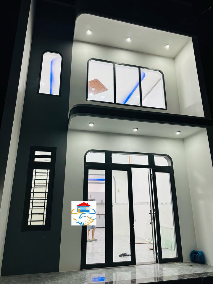 Nhà gác đúc 105m² nở hậu, 3PN, đường Bắc Sơn, Long Khánh - Giá 2 tỷ