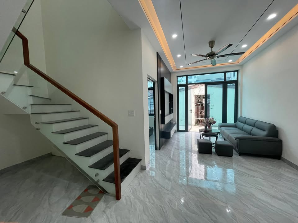 Nhà riêng Bến Thủy, TP Vinh 54m² - Full nội thất, sẵn sàng dọn vào ở!