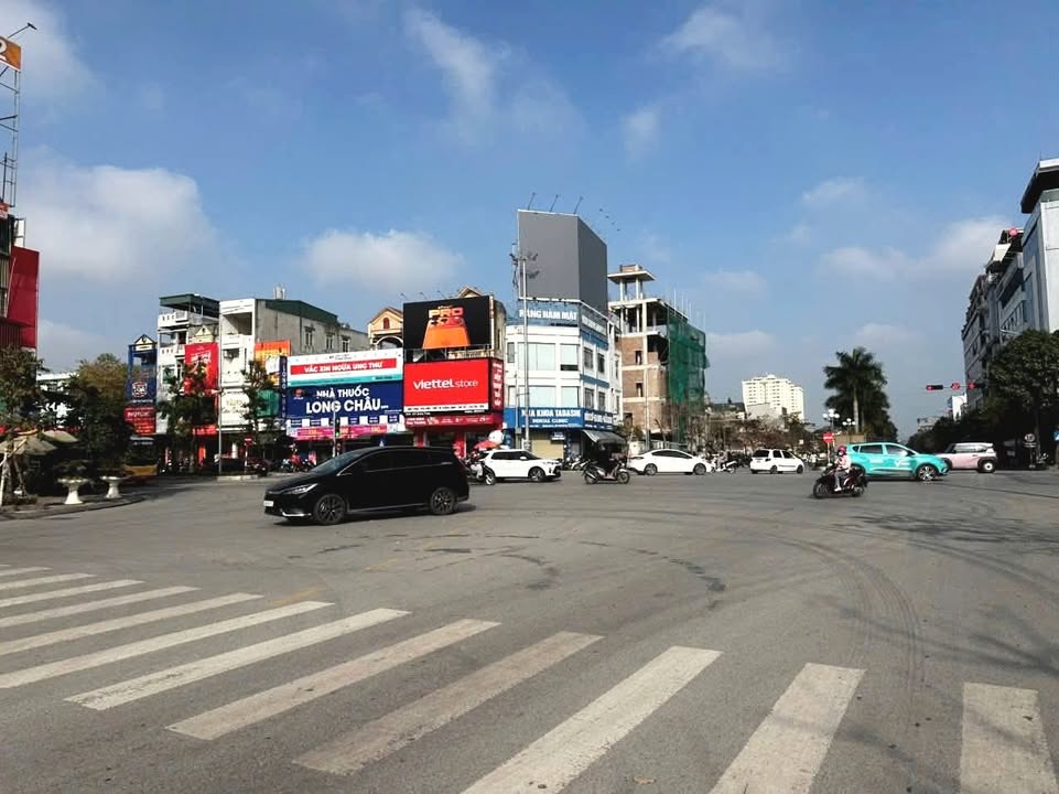 Đất Đặng Thai Mai 203m² giá 7 tỷ - Sổ đỏ chính chủ