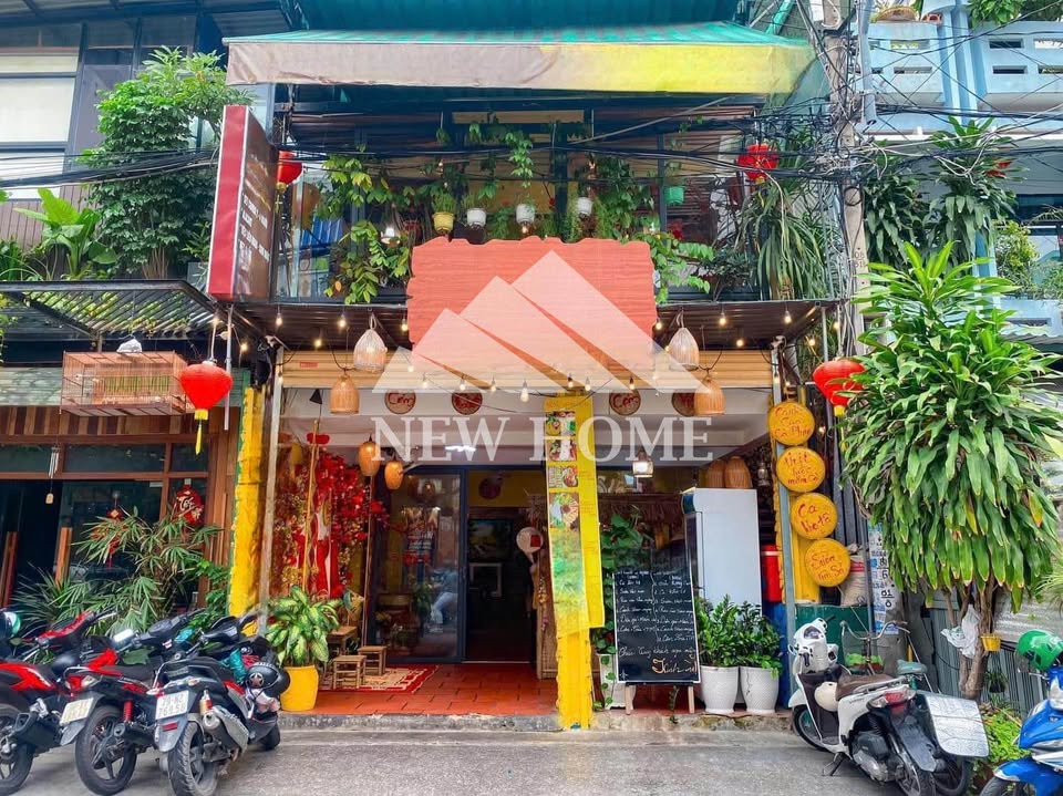 Nhà Hàng Sẵn Sàng Kinh Doanh Mặt Tiền 12m Nha Trang - 25 Triệu/Tháng