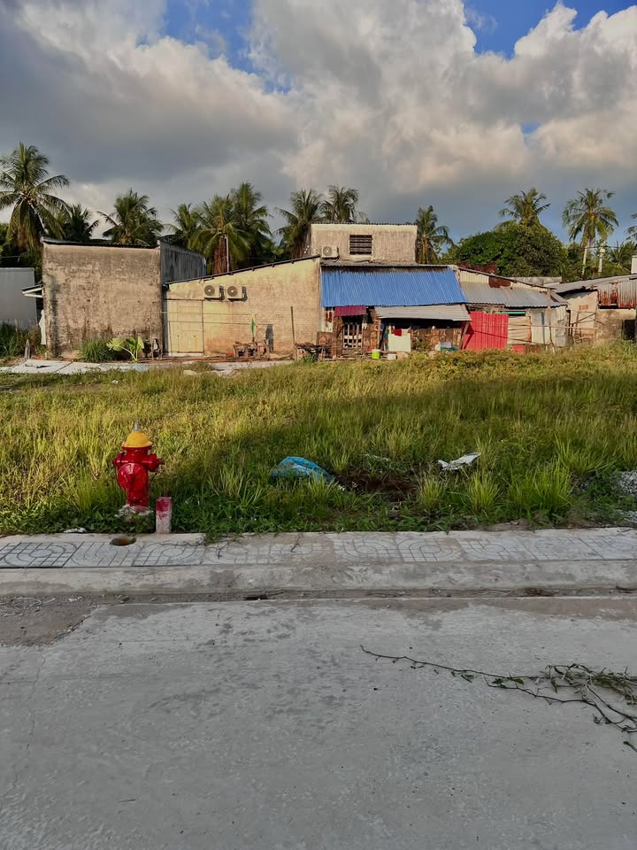 Đất nền Vĩnh Quang 100m² giá 220 triệu - Sổ đỏ chính chủ!