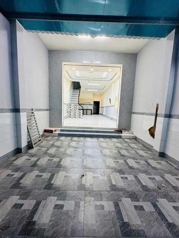 Nhà 4x17m, 3PN, Sân Oto An Phú Đông Q12 - 4.6 Tỷ