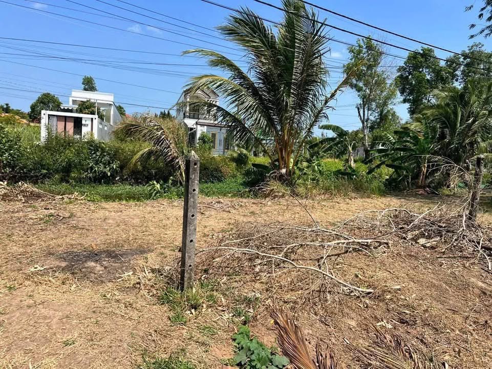 Đất Sóc Trăng 1.75 Tỷ - Ngang 7m, Thổ cư 150m² Mặt tiền Kênh