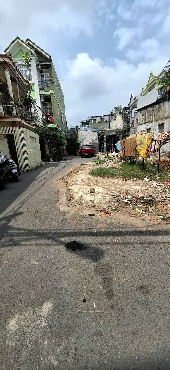 Đất Nền Thủ Đức 67m² - Hẻm Xe Hơi, Sổ Đỏ Full Thổ Cư - 6.8 Tỷ