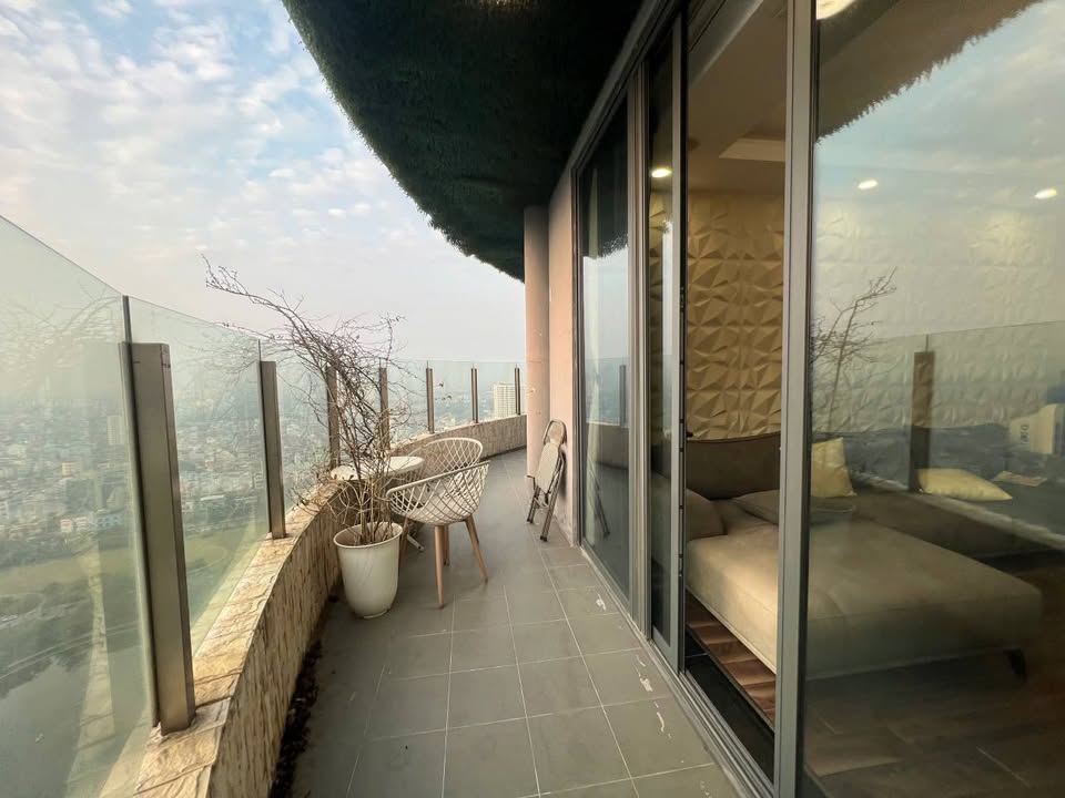 Cho thuê căn hộ N01T8, Xuân Tảo - 3PN, View hồ, Full nội thất, Slot ô tô