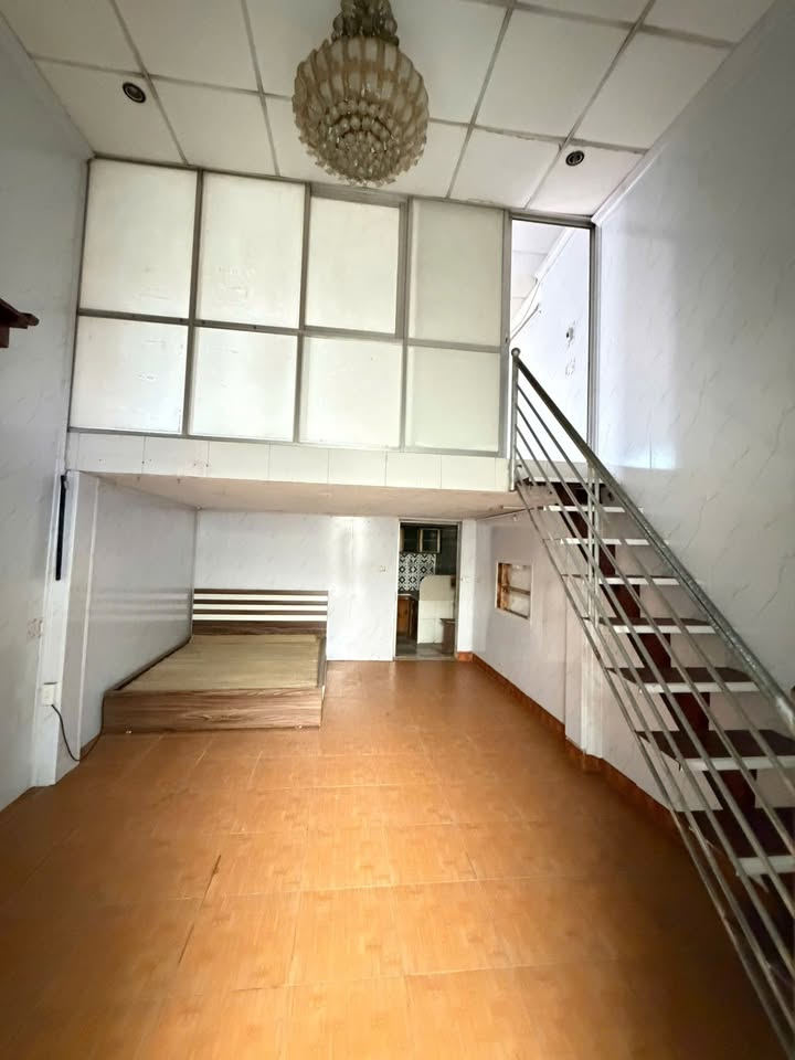 Nhà Chính Chủ Long Biên 45.9m² - Sổ Đỏ, Gần Ô Tô, Giá 3.4 Tỷ