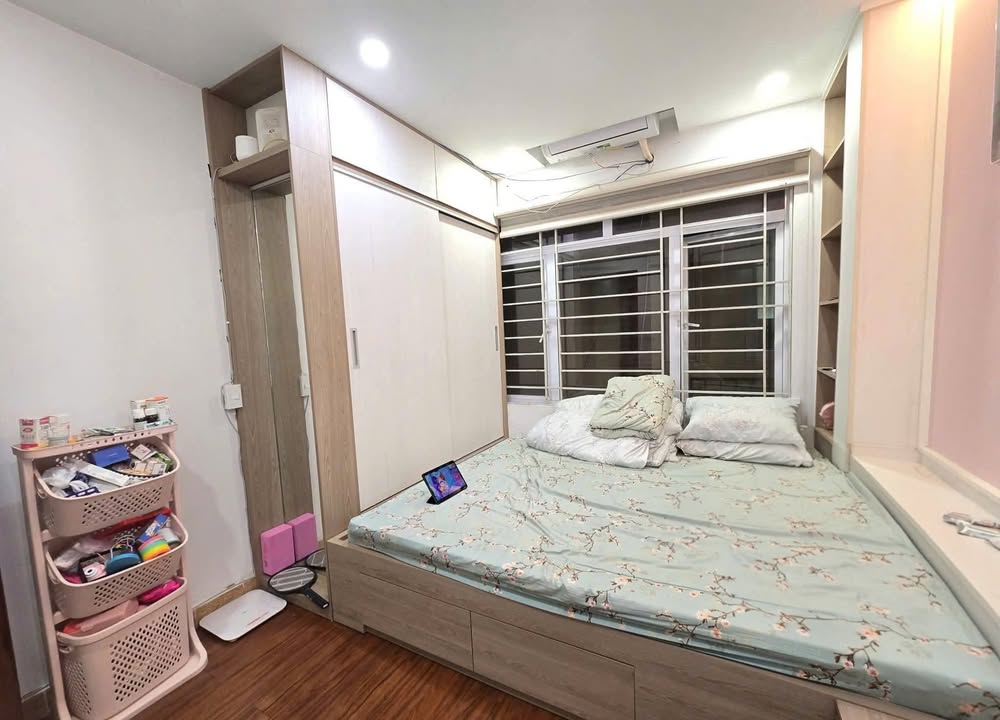 Cho thuê nhà 4PN, 4 tầng Đa Sỹ, Hà Đông - Chính chủ, sẵn ở ngay