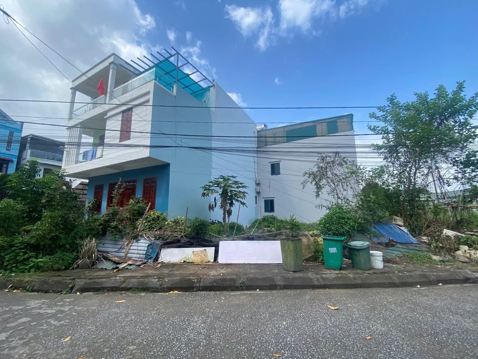 Bán đất 85m² Móng Cái - Sổ đỏ chính chủ, giá 2 tỷ