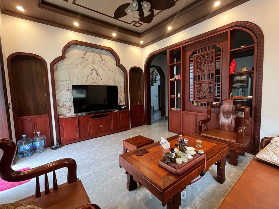 Cho Thuê Biệt Thự 4PN Võ Cường, Bắc Ninh - Full Nội Thất, Giá 40 Triệu/Tháng