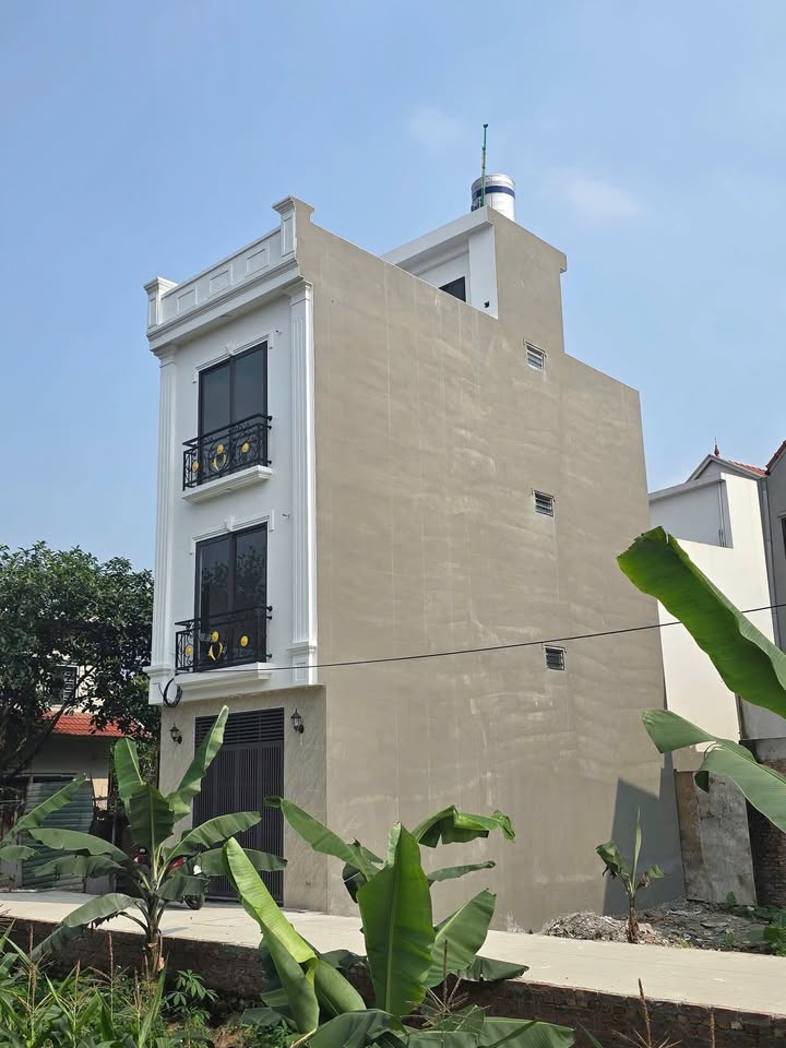 Nhà 3 Tầng Mới Đẹp 42m² Xã Hiệp Thuận, Phúc Thọ - Giá 3 Tỷ