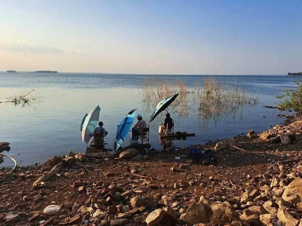 Bán Đất 3600m² Sổ Riêng, 2 Mặt Tiền Gần Hồ Trị An - Đồng Nai