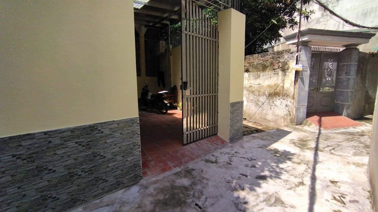 Nhà riêng Cổ Nhuế 1, Bắc Từ Liêm 130m² - Chính chủ bán, giá tốt!