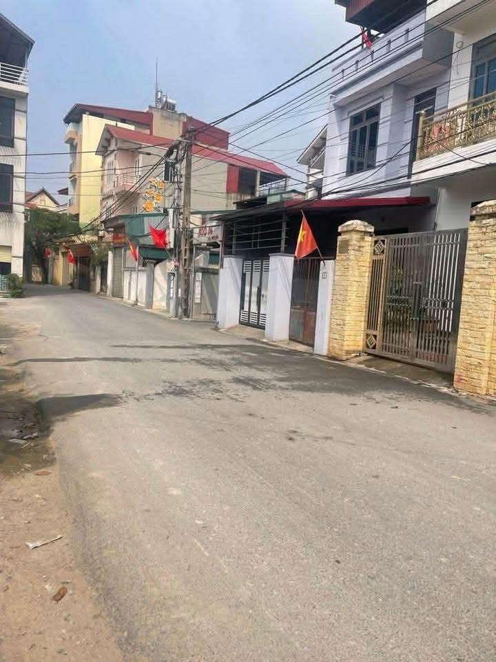 Đất thổ cư Bắc Hồng, Đông Anh 50m² - Sổ đỏ, giá hơn 2 tỷ