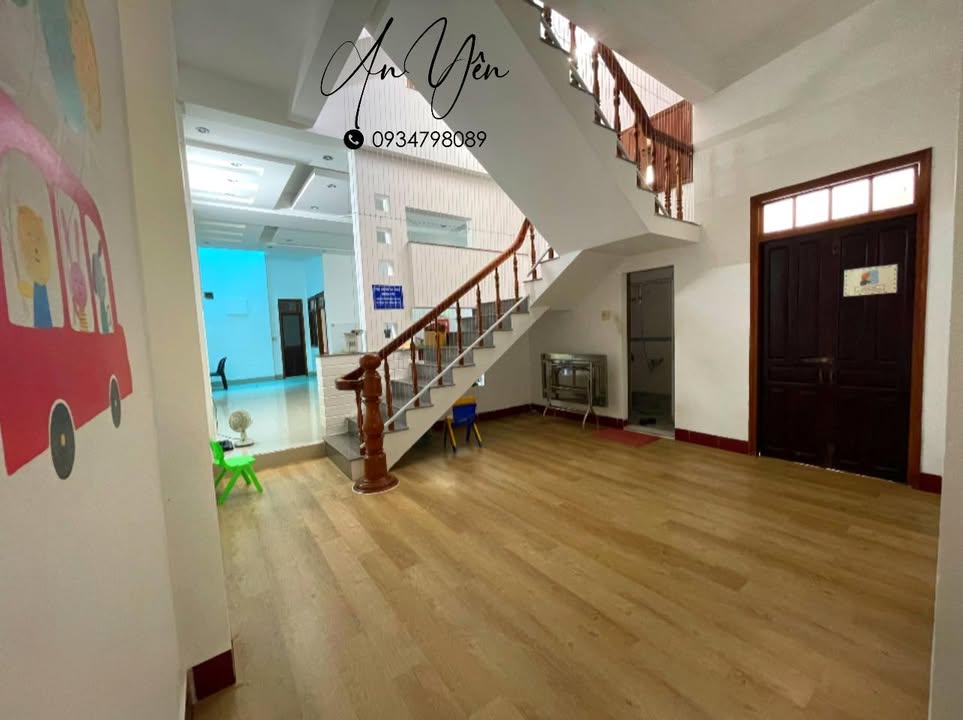 Nhà Mặt Tiền Nguyễn Văn Cừ, Tuy Hoà - 120m² Kinh Doanh Đắc Lợi