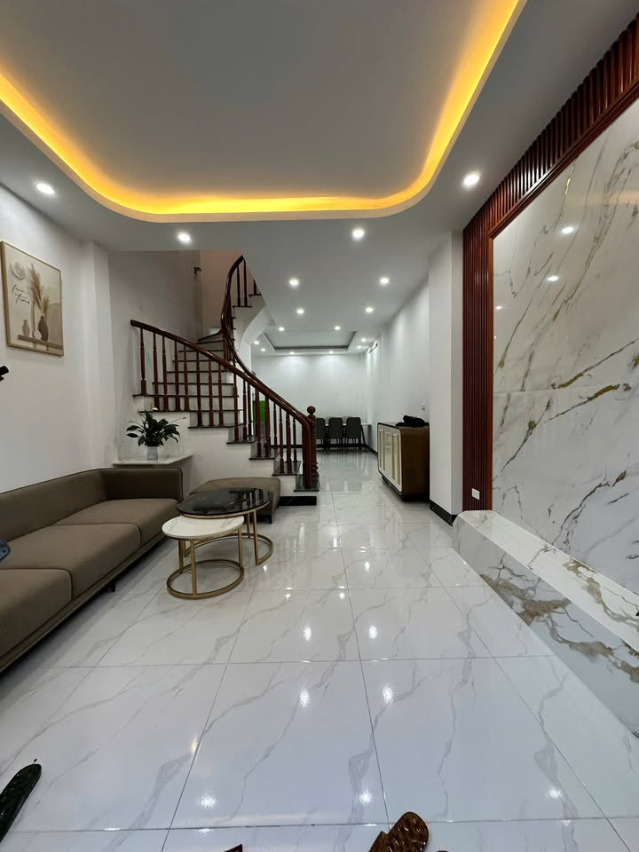 Nhà 42m² Tình Lam Đại Thành, 3.5 Tầng, Ô Tô Vào Nhà - Giá 4.x Tỷ