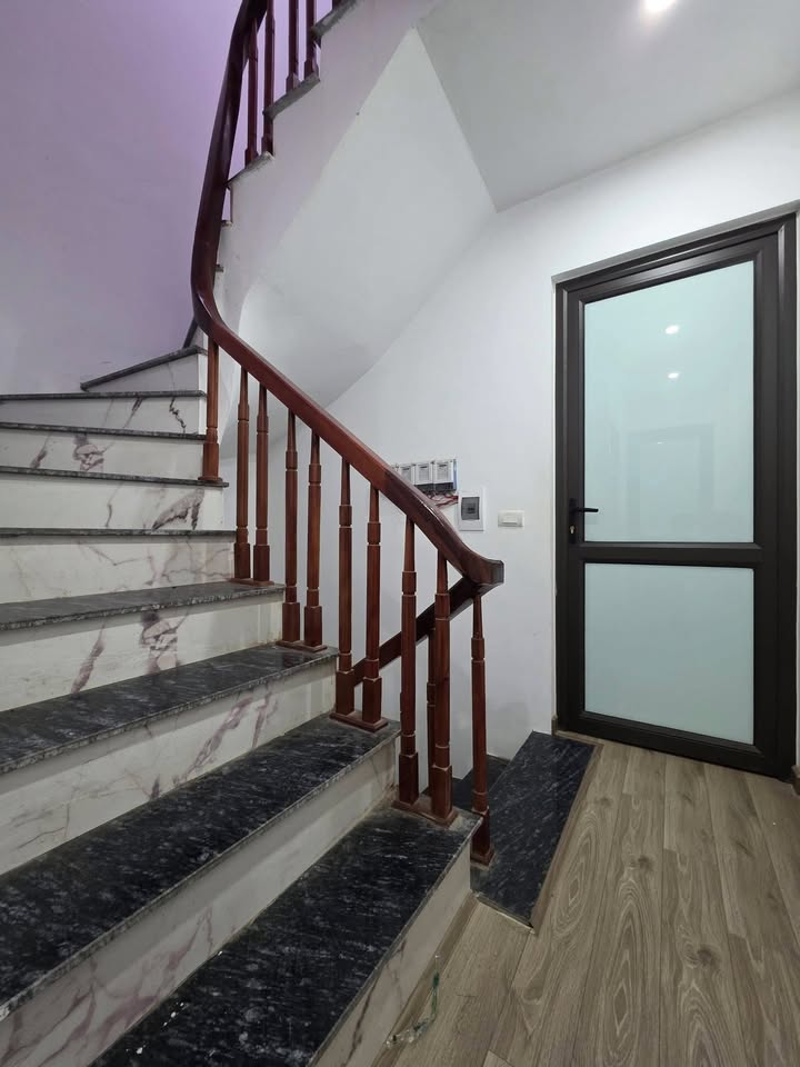 Nhà Riêng Yên Nghĩa 37m² - Ô tô Vào Tận Nhà, Thu Nhập 15 Triệu/Tháng!