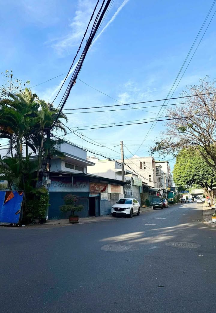 Đất nền 2 mặt tiền kinh doanh Yt Lam, BMT - 93m² - Sổ hồng thổ cư