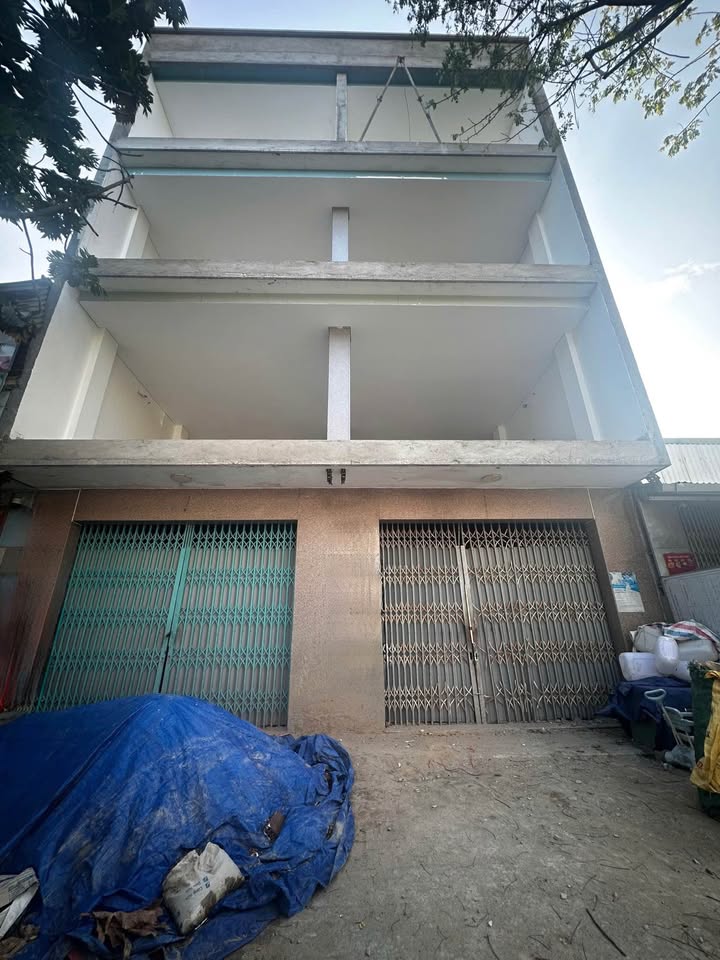 Nhà Mặt Tiền Trần Phước Thành, Đà Nẵng - 4 Tầng, Thang Máy, Kinh Doanh Đa Ngành