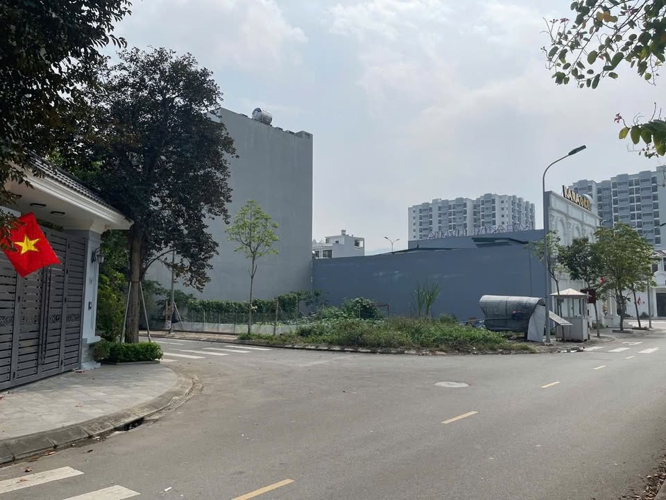 Bán Gấp Lô Góc Đô Thị Sudico Hòa Bình 112m² - Sổ Đỏ Sẵn Sàng