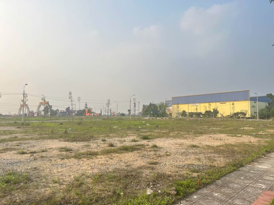 Đất thổ cư 90m² trung tâm Lâm Thao, Phú Thọ - Sổ đỏ sẵn sàng giao dịch