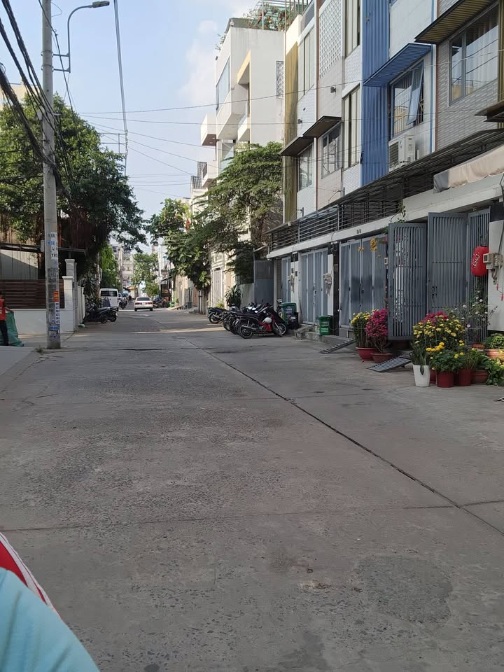 Nhà Riêng 88m² Đường Nguyễn Thị Tú, Bình Tân - Ô tô vào tận nhà!