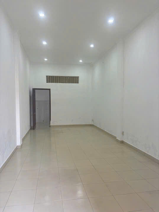 Nhà nguyên căn Cô Giang Q1 56m² giá 15 triệu - Ô tô vào tận nhà!