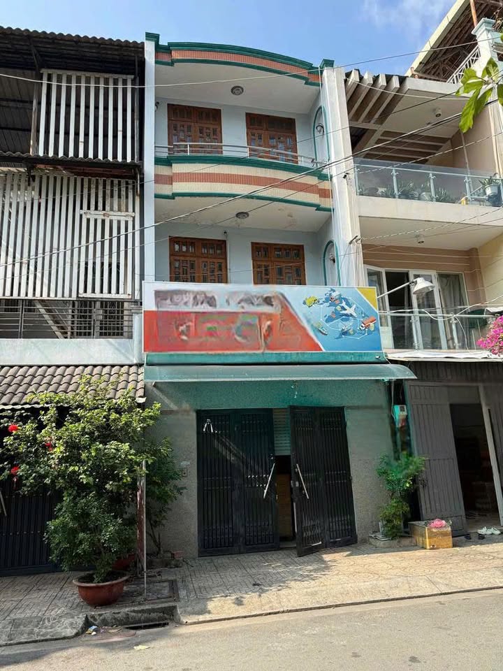 Cho Thuê Nhà Nguyên Căn 5PN Tân Phú - 20 Triệu/Tháng