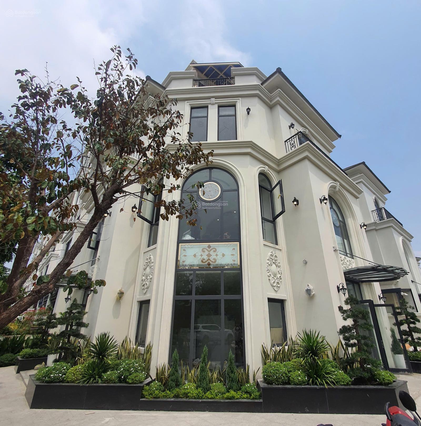 Nhà Phố/Biệt Thự Vinhomes Grand Park Quận 9 từ 18 triệu/tháng - Vị Trí Đắc Địa!