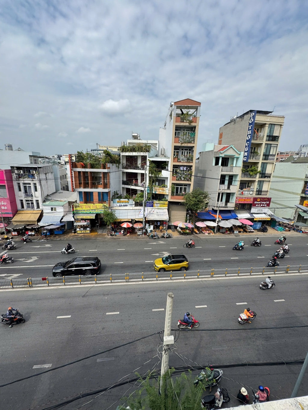 Nhà Mặt Tiền Nguyễn Xí, Bình Thạnh - Kinh Doanh Sầm Uất, Sổ Hồng Hoàn Công