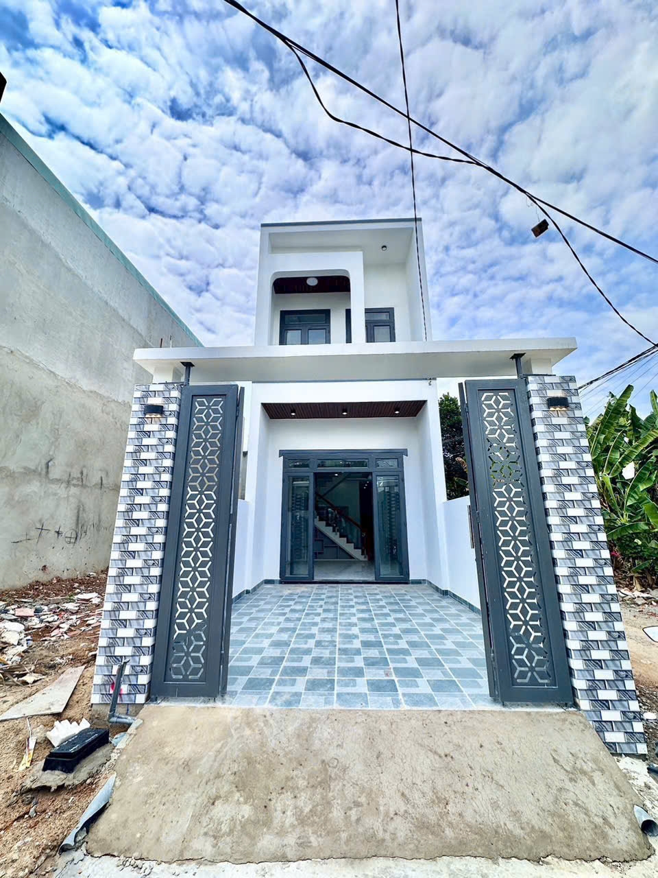 Nhà 91m² Vĩnh Cửu - Sổ Hồng Riêng, 3PN, Giá 2.15 Tỷ - Sẵn Sàng Dọn Vào Ở