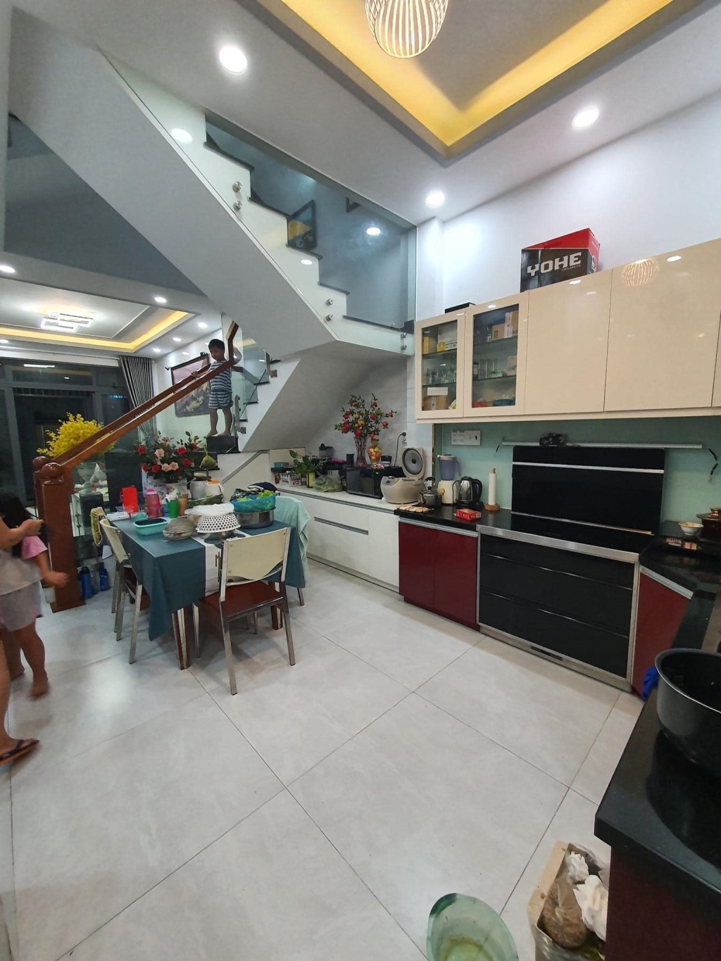 Nhà 4 Tầng VIP Quận 10, 46m² Xe Hơi Vào Nhà - 8.5 Tỷ