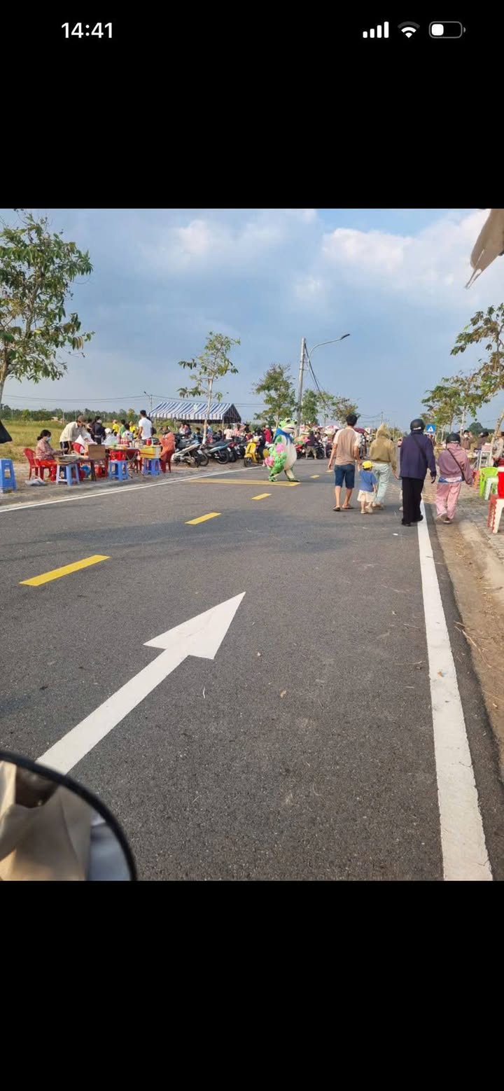 Đất nền Bình Đại, Bến Tre 120m² - Sổ đỏ chính chủ, giá chỉ 600 triệu