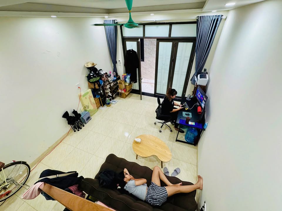 Nhà nguyên căn Ngõ 238 Âu Cơ, Tây Hồ 9 triệu - Sẵn sàng ở ngay!